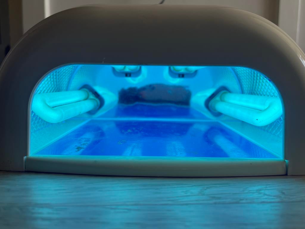 UV lamp gellac nagels, Ophalen of Verzenden, Gebruikt, Hand- en Voetverzorging
