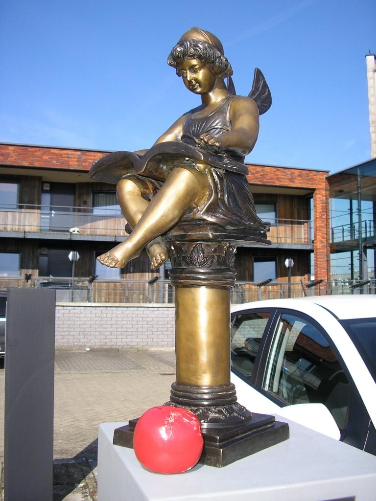 GROOT BRONZEN BEELD XXL  60 CM   8 KILO, Antiek en Kunst, Ophalen