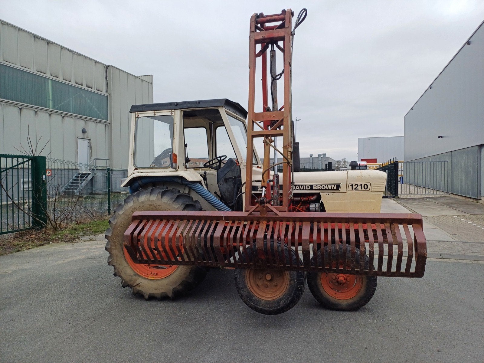 Trekker, David Brown met wifo slootarm, maaikorf, slootbak, Ophalen, Gebruikt, Tot 80 Pk, Tot 2500