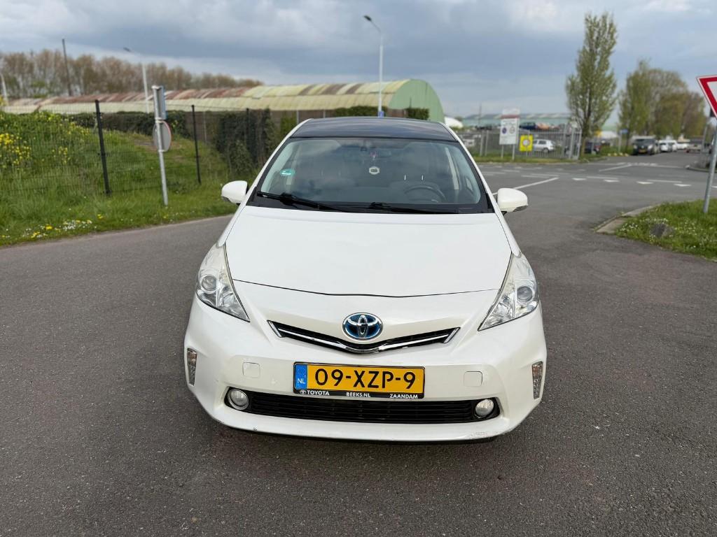 Toyota Prius Wagon 1.8 Full Hybrid 136PK Aut 96g 2012 Wit, Auto's, Toyota, Bedrijf, Prius Wagon, ABS, Achteruitrijcamera, Airbags