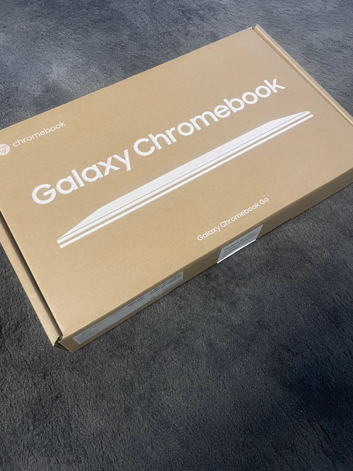 nieuwe Samsung Galaxy Chromebook Go (model 340XDA-KA2)., Computers en Software, Chromebooks, Ophalen, 14 inch, 4 GB of minder