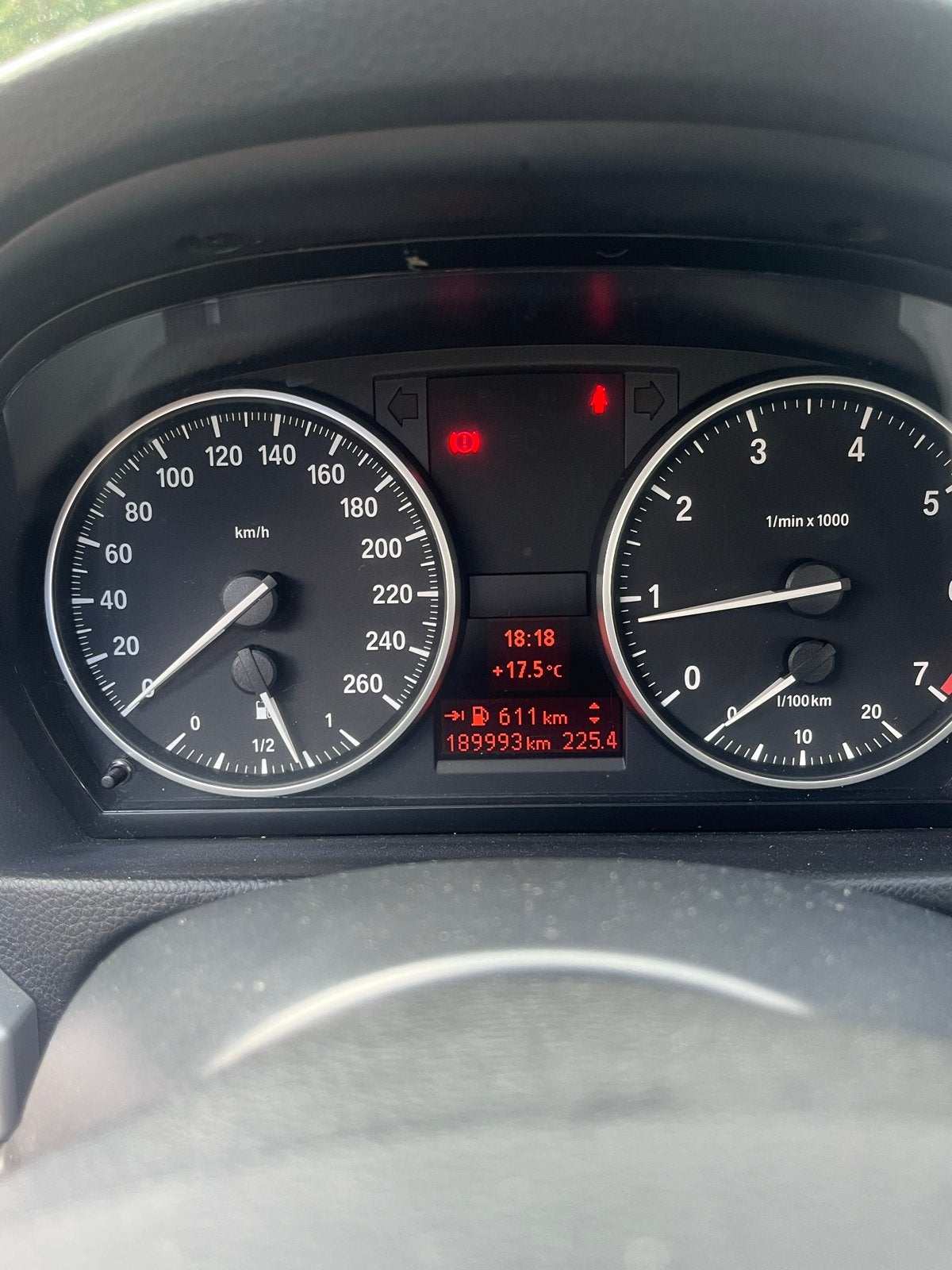BMW 3-Serie 1.6 I 316 90KW 2010 Zwart, Auto's, 1599 cc, 4 cilinders, Origineel Nederlands, Handgeschakeld