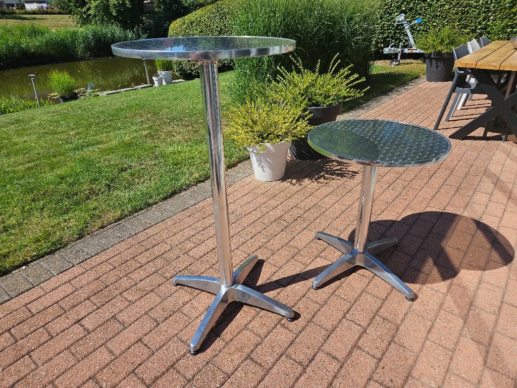 RVS terrastafel inklapbaar (2 stuks), Ophalen, Zo goed als nieuw, Rond, Rvs