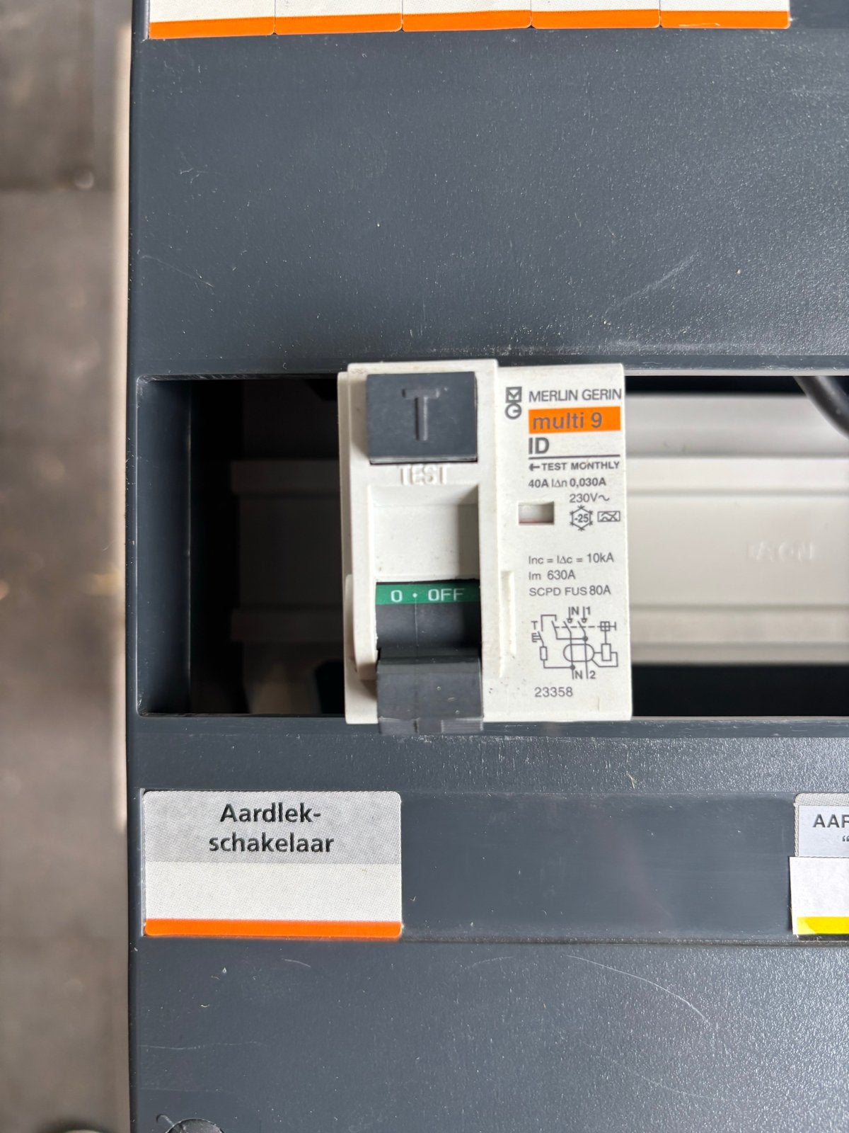 Holec HH Groepenkast met Merlin Gerin en Schneider component, Ophalen, Gebruikt, Schakelaar
