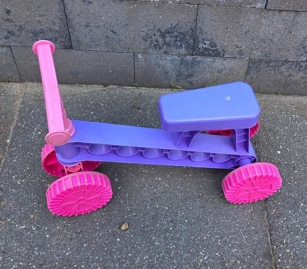 Leuke roze/paarse loopfiets voor dreumes, Ophalen, Gebruikt, Loopfiets