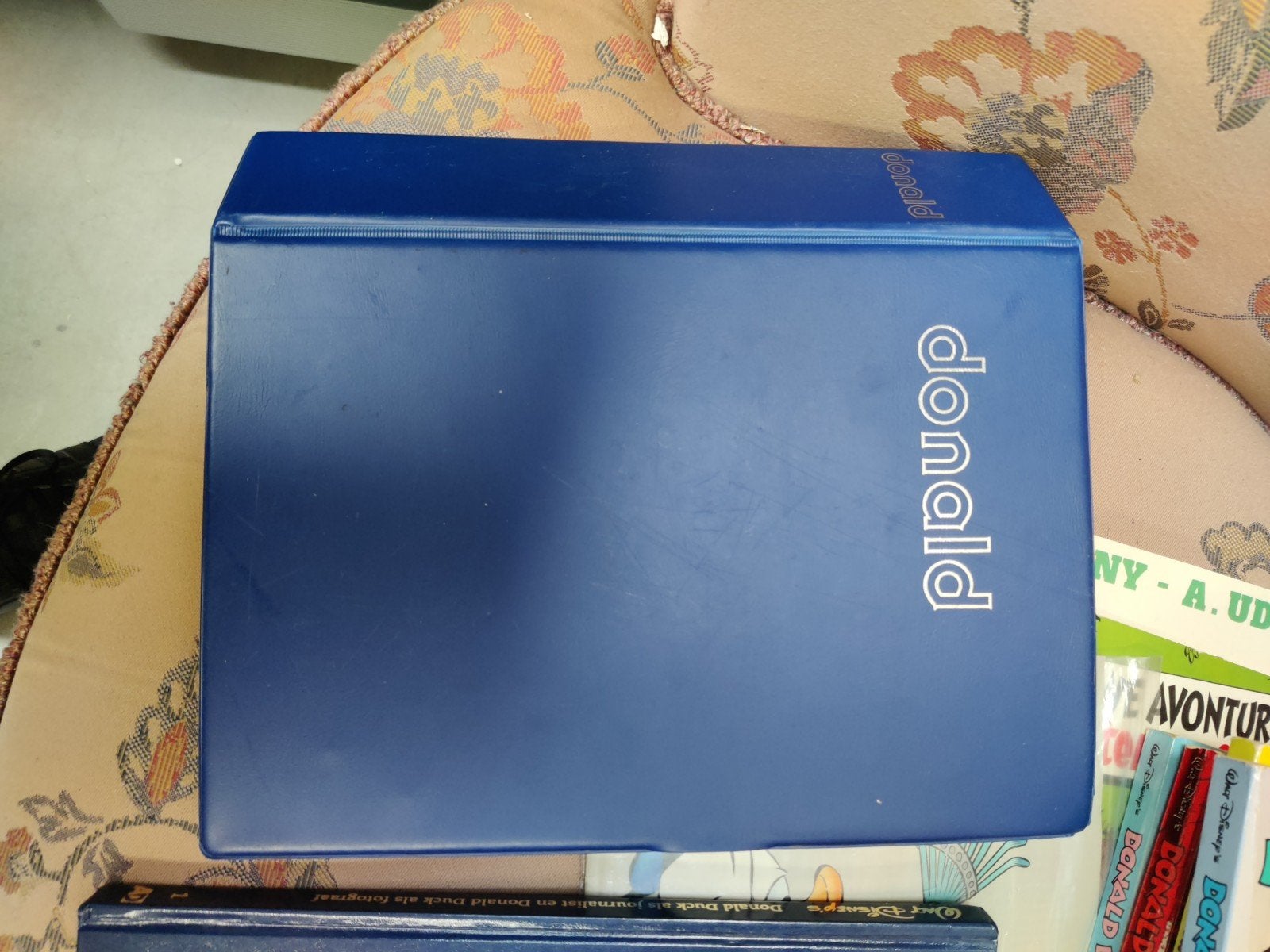 Donald Duck verzamelmap - Blauw, Boeken, Stripboeken, Ophalen of Verzenden
