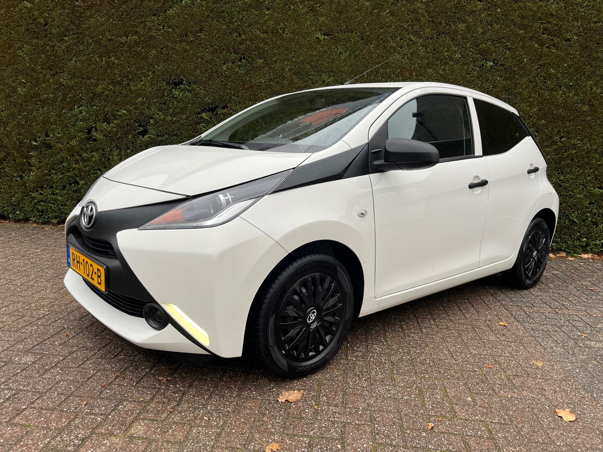 Toyota Aygo 1.0 VVT-i x-fun, 46000km ! Airco, Led, 5-drs, Ee, Auto's, Voorwielaandrijving, Gebruikt, Euro 6, 4 stoelen