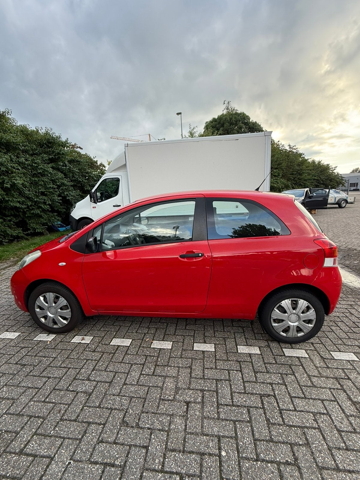 Foto 7 van Toyota Yaris 1.0 12V Vvt 14 maanden apk