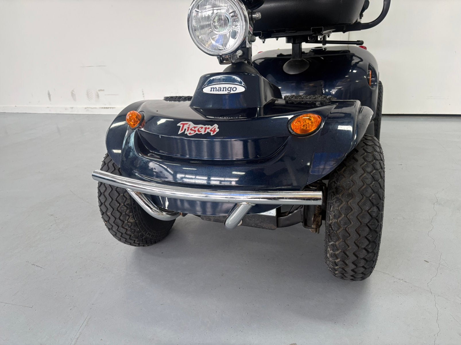 Scootmobiel Mango Tiger | nette staat | Garantie, 10 km/u of minder, Ophalen of Verzenden, Zo goed als nieuw, Mango