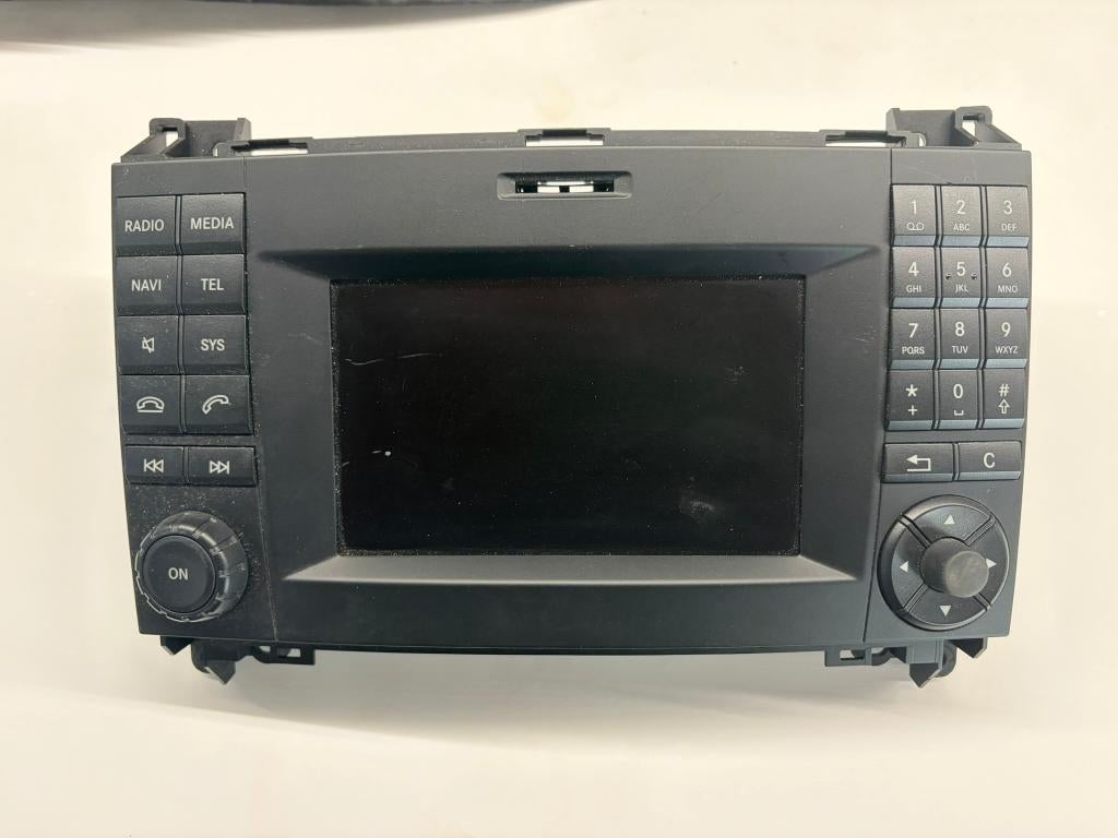 Mercedes Sprinter W906 radio A9069005203, Ophalen of Verzenden, Zo goed als nieuw