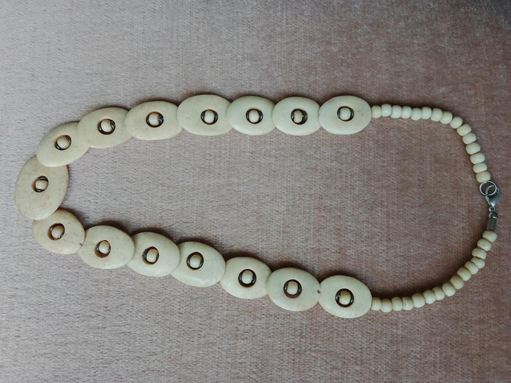 Vintage bone kettingen, Ophalen, Zo goed als nieuw, Overige materialen