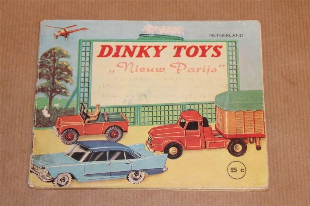 Oude Dinky Toy catalogus - Circa 1960 [Nederland], Ophalen of Verzenden