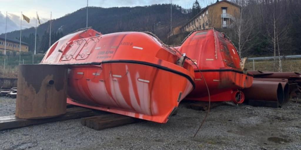3 stuks Reddingssloepen 7,5x2,8 + Bukh DV24 - Bouwjaar 2014, Watersport en Boten, Motorboten en Motorjachten, Gebruikt, Overige materialen