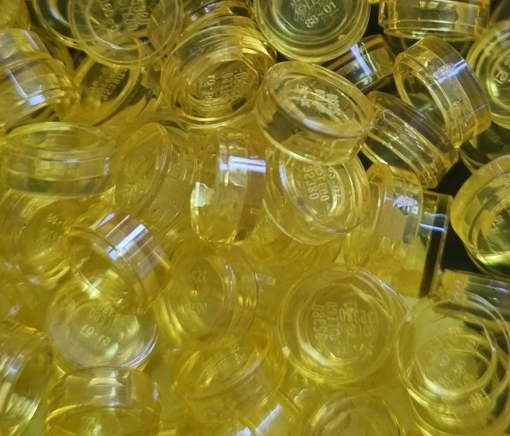 Lego 1x1 round pink, Transparant yellow (per 100), Ophalen of Verzenden, Nieuw, Losse stenen, Lego