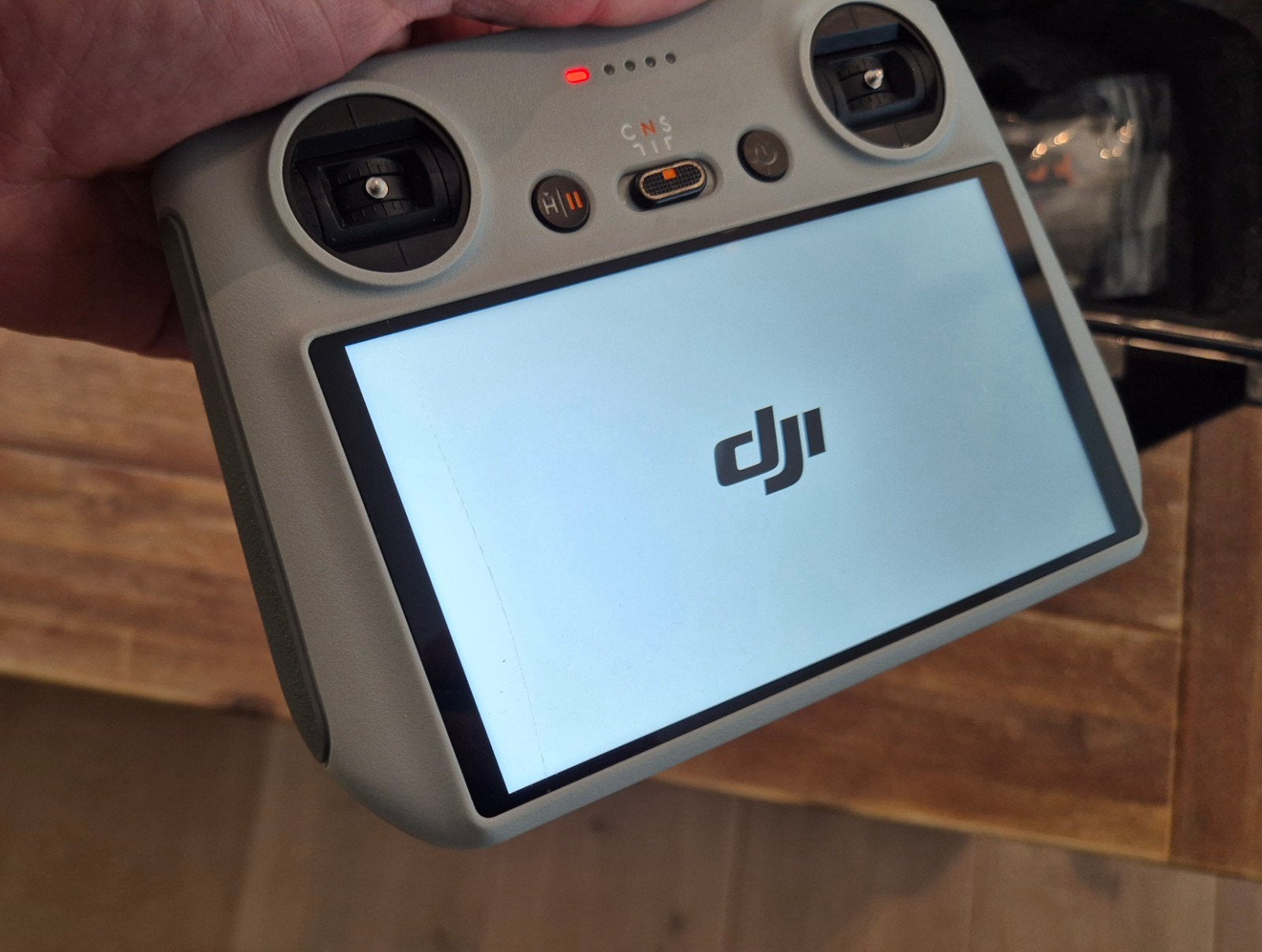 DJI RC Smart Controller - RM 330 + batterij + accessoires, Audio, Tv en Foto, Cameradrone, Extra accu('s), Zo goed als nieuw, DJI