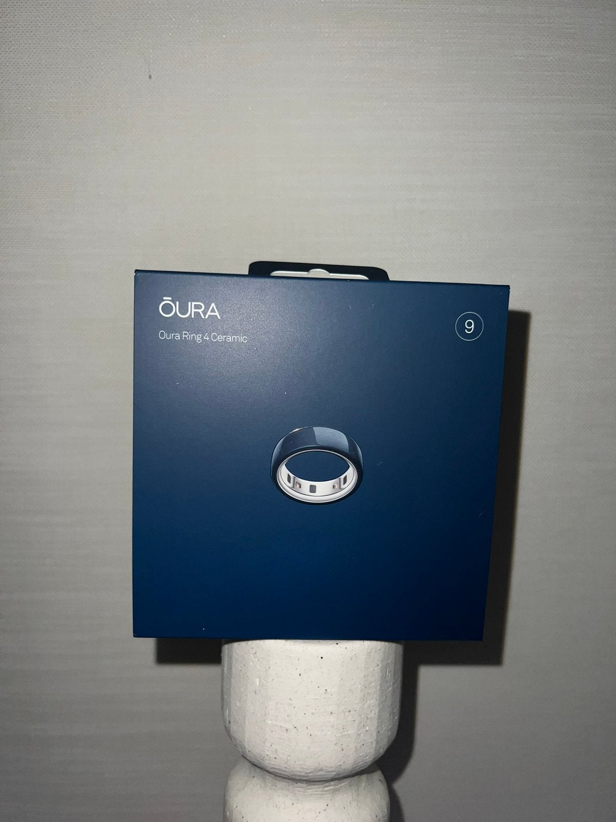 Oura Ring 4 Ceramic in de kleur Midnight (donkerblauw)maat 9, Overige materialen, 20 of groter, Nieuw, Ophalen of Verzenden