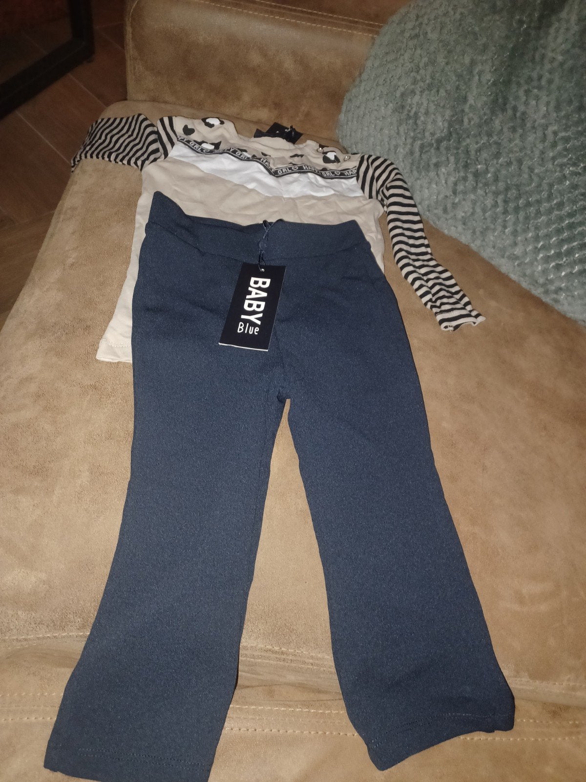 Nieuw: Flared broek zwart met longsleeve set (maat 86), Meisje, Nieuw, Ophalen of Verzenden, Setje