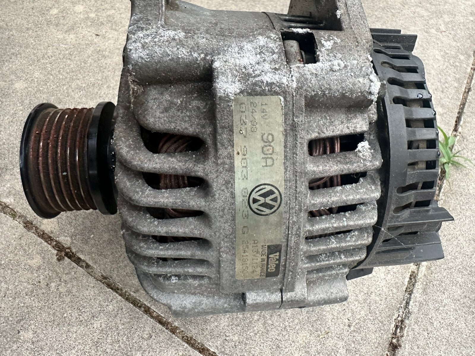 VW Golf 3 Vento Polo dynamo 90A Valeo 037 903 023 G A13VI124, Auto-onderdelen, Ophalen, Gebruikt, Seat