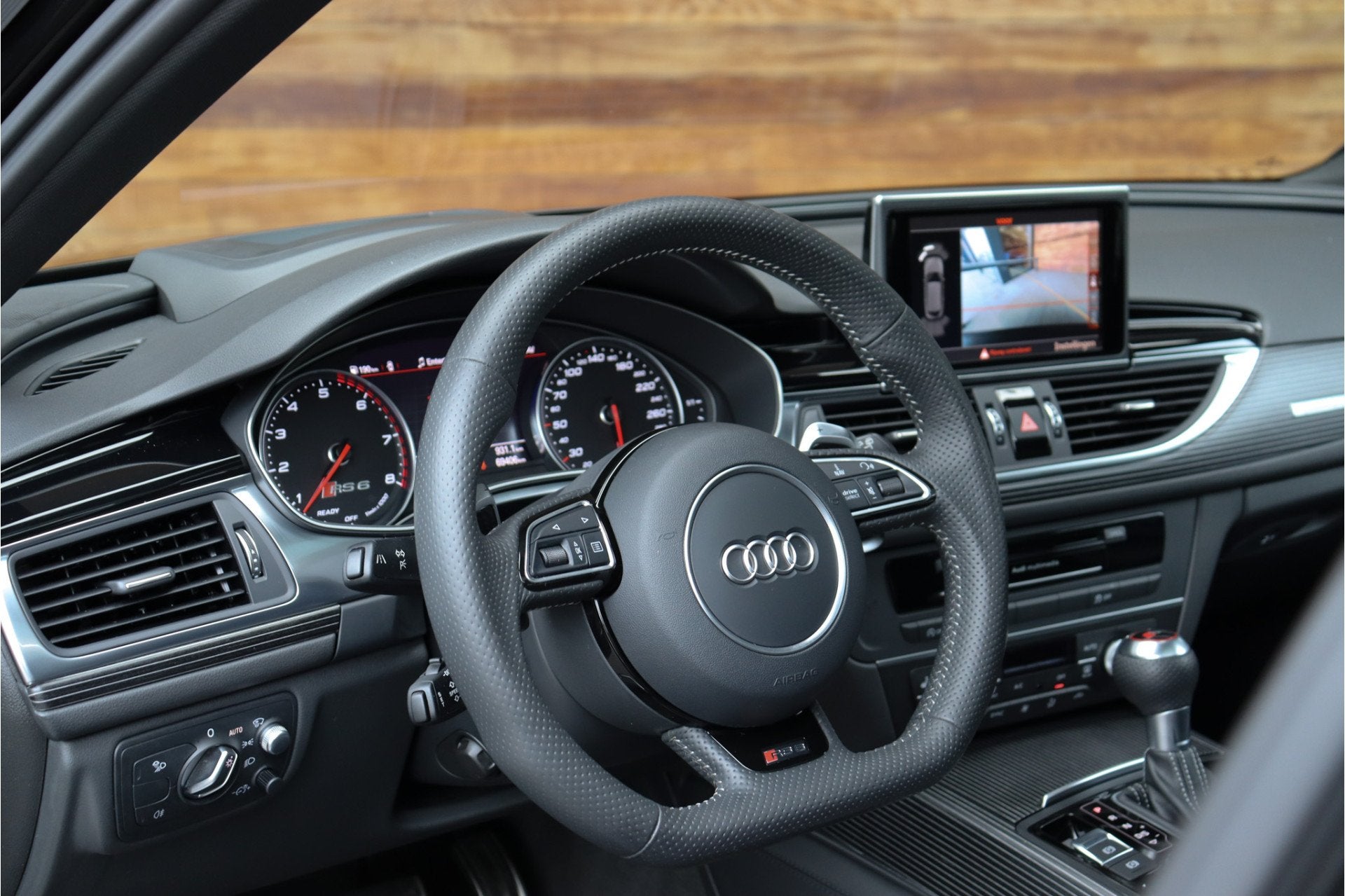 Audi RS6 4.0 V8 Quattro MTM *Akrapovic/Dynamic pakket/Matrix, Automaat, Dealer onderhouden, Panoramadak, Vierwielaandrijving