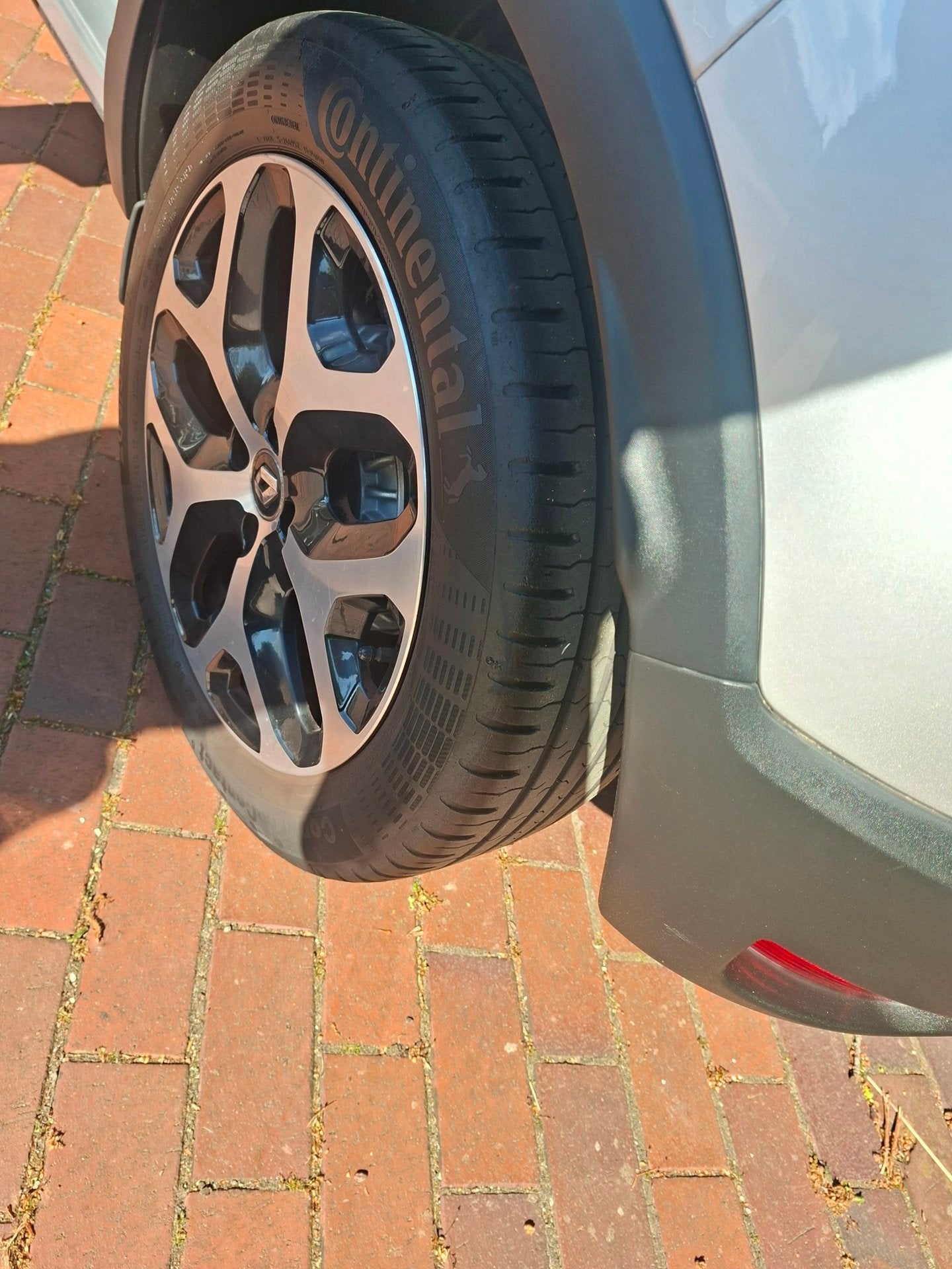Foto 16 van Renault CAPTUR 0.9 TCe Life Navigatie Clima Xenon Isofix