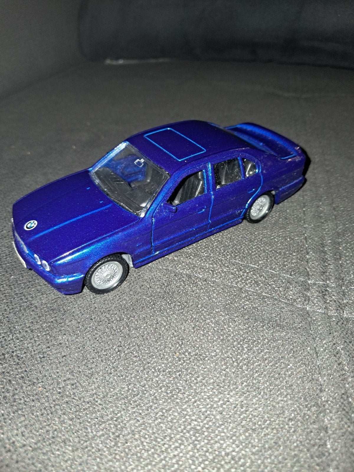 BMW 525i (E34) Metallic Blauw - Modelauto 1:43, Ophalen of Verzenden, Auto
