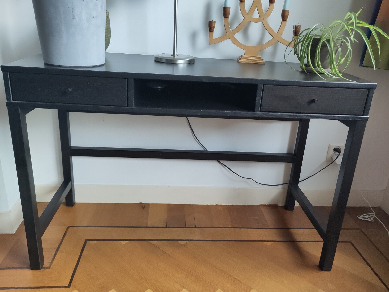 Zwart bureau met lades, Huis en Inrichting, Tafels | Sidetables, Ophalen, Overige materialen, Gebruikt, 100 tot 150 cm