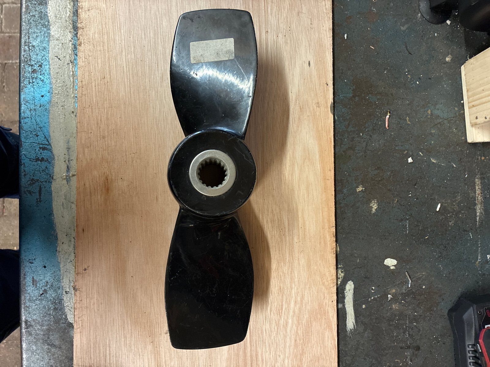 Schroef 14x9 L, Ophalen of Verzenden, Gebruikt, Motor en Techniek, Motorboot