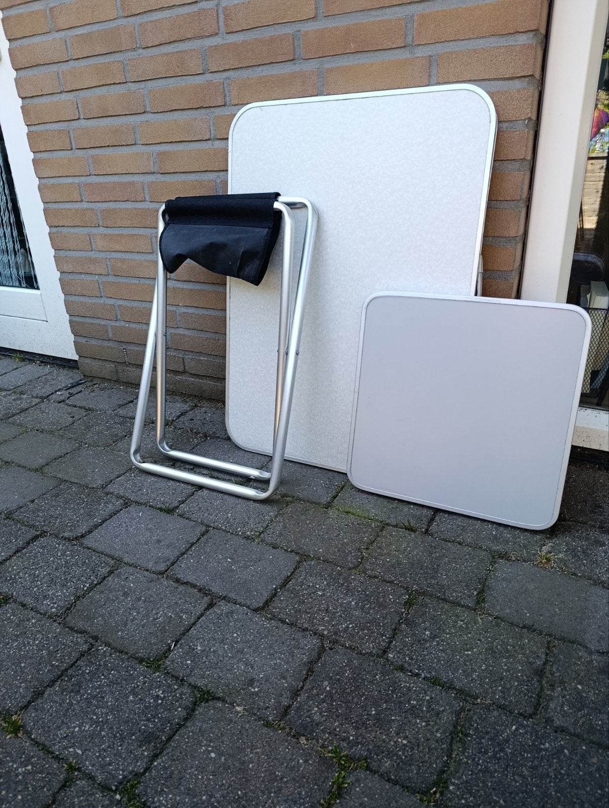 Campingtafeltje met kruk/bijzettafeltje, Caravans en Kamperen, Kampeermeubelen, Ophalen, Gebruikt, Campingtafel