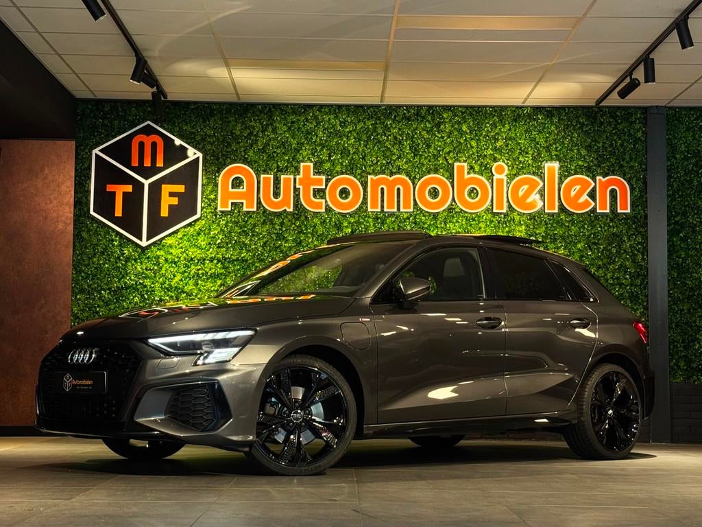 Audi A3 Sportback 40 TFSI e 3x S-LINE 204 PK|RS-ZETELS|PANO|, Gebruikt, 4 cilinders, Leder, 71 km/l