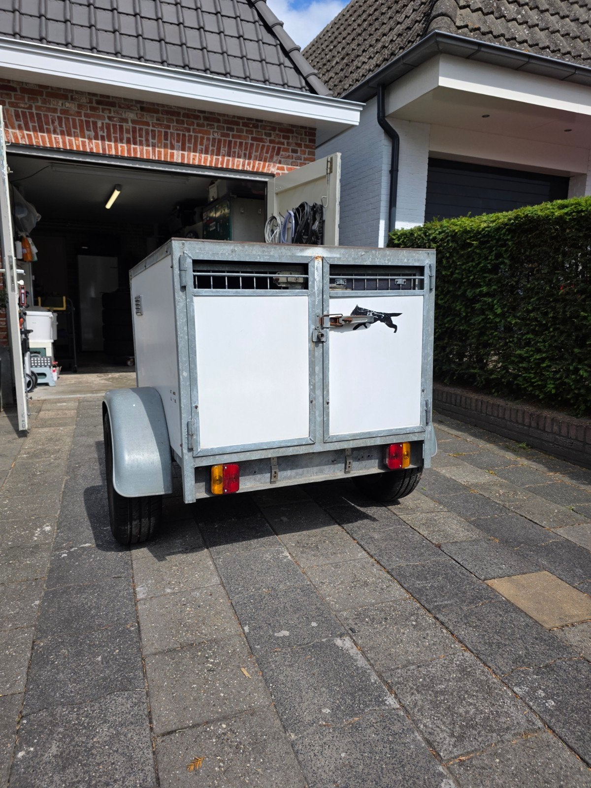 Hondenkar 2 vaks trespa, Dieren en Toebehoren, Honden-accessoires, Ophalen