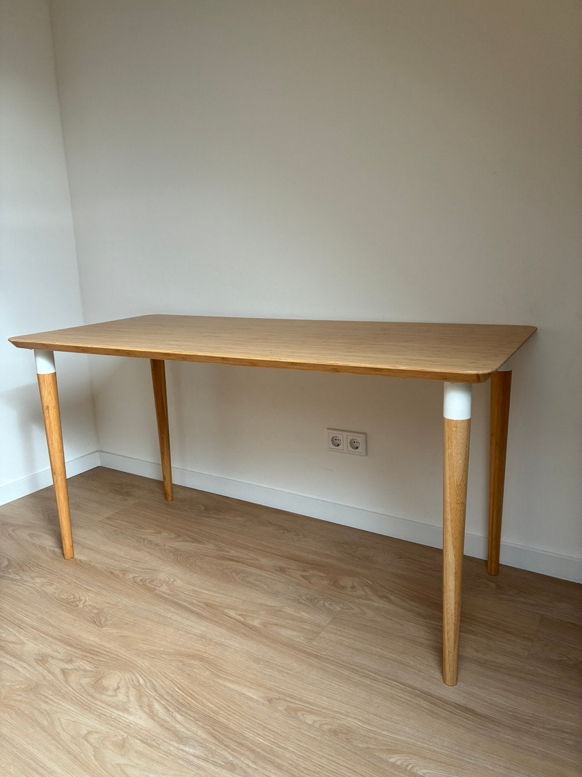 Tafel / bureau, Ophalen, Gebruikt, 100 tot 150 cm, Rechthoekig