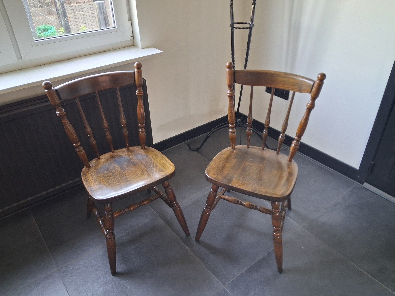 2 eikenhouten stoelen, Huis en Inrichting, Ophalen, Twee, Bruin, Klassiek