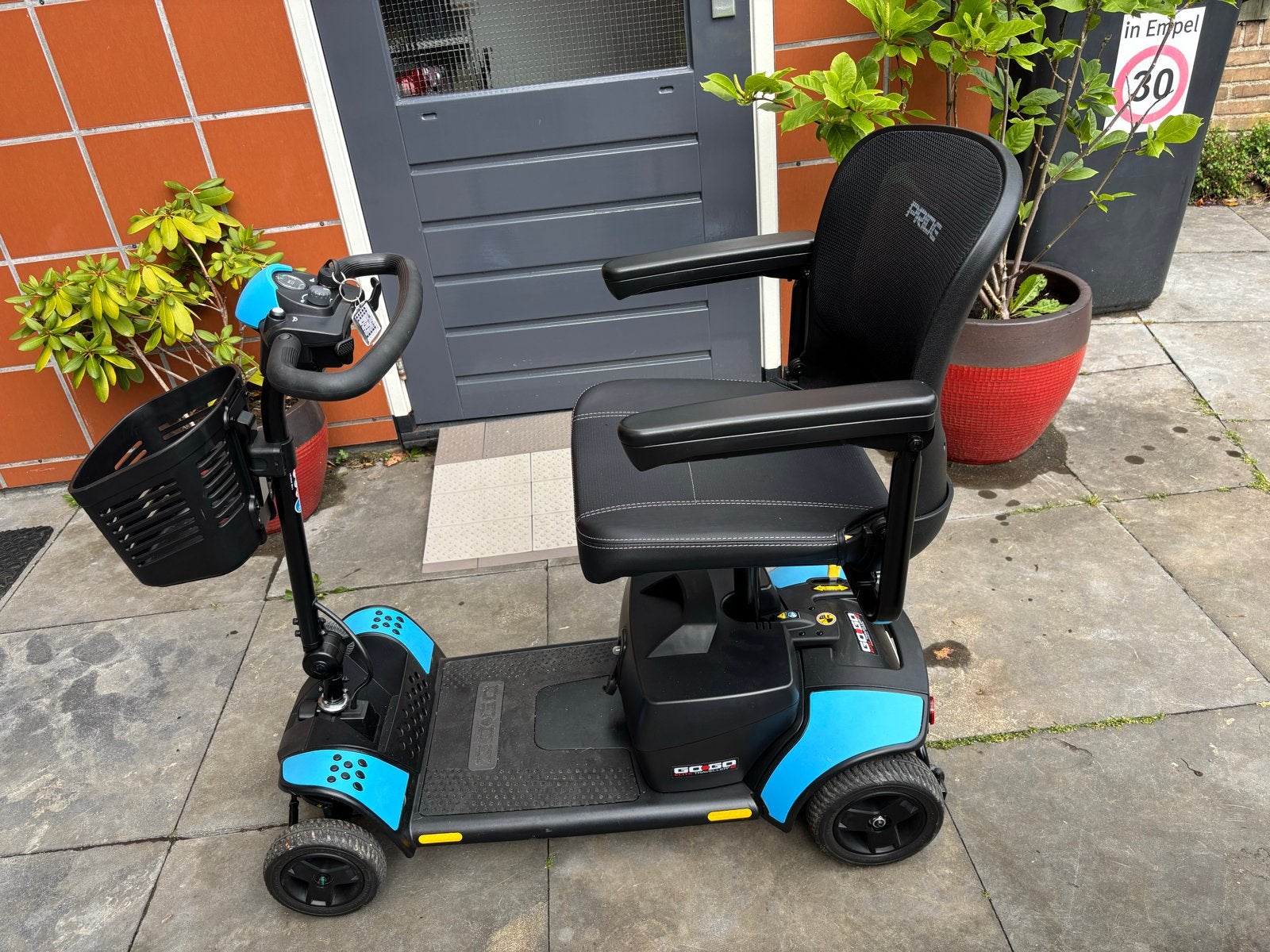 Inklapbare scootmobiel, Diversen, Brommobielen en Scootmobielen, 10 km/u of minder, Ophalen, Overige merken, 26 t/m 35 km