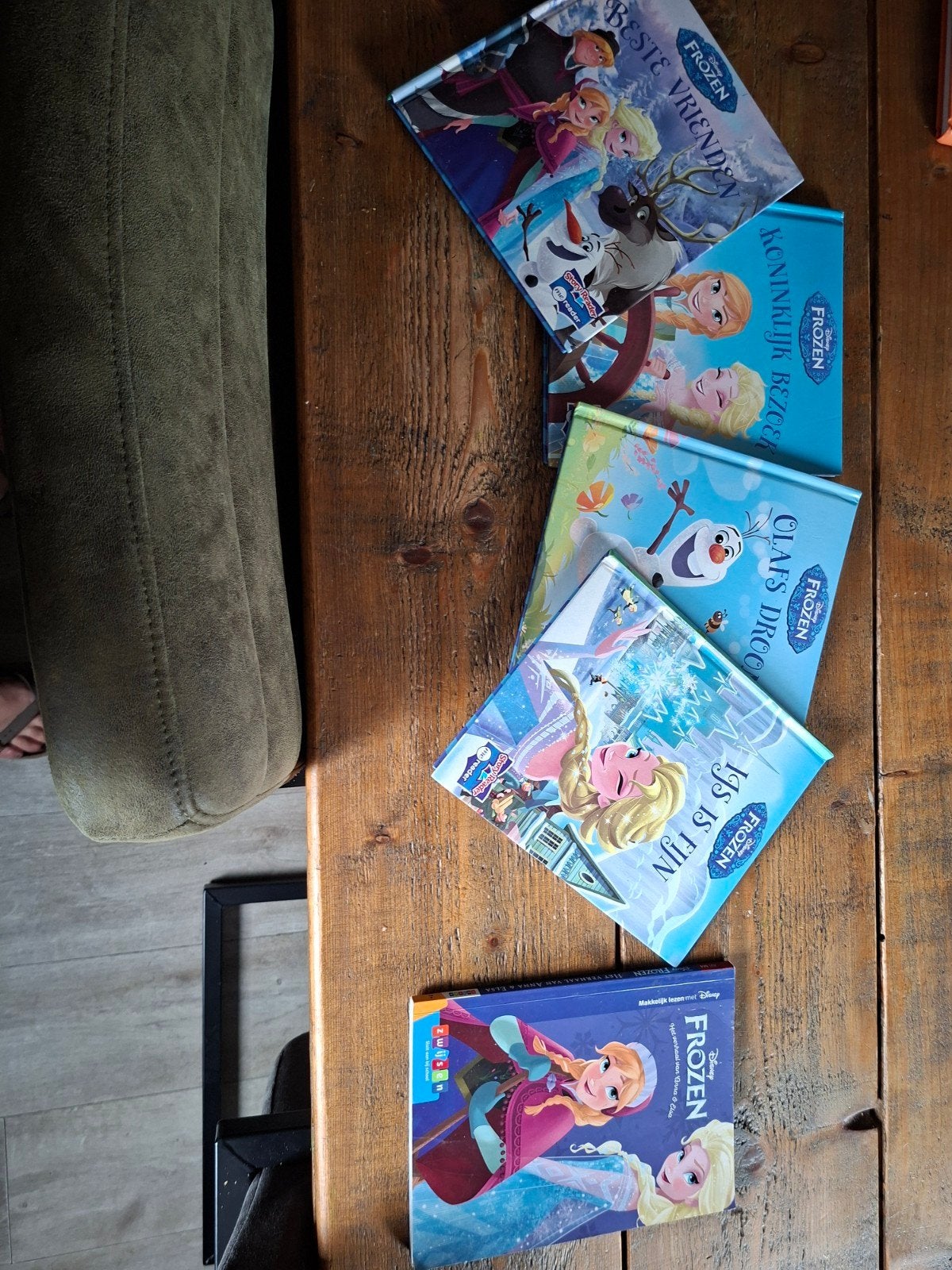 Frozen Boeken Collectie - 5 Disney Frozen Boekjes, Ophalen of Verzenden, Gelezen, Disney, Fictie