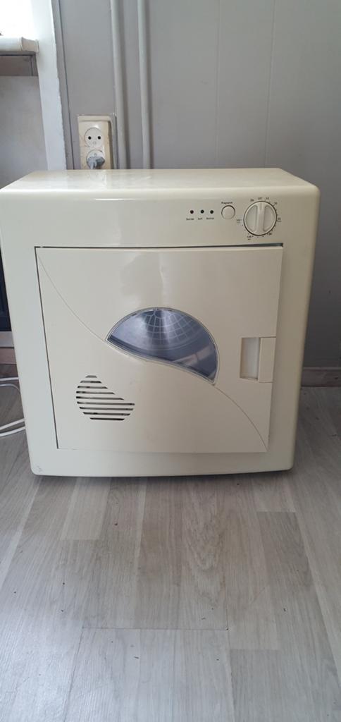 Compacte mini wasdroger - Ideaal voor kleine ruimtes, Witgoed en Apparatuur, Wasdrogers, Ophalen, Gebruikt, Minder dan 85 cm, Luchtafvoer