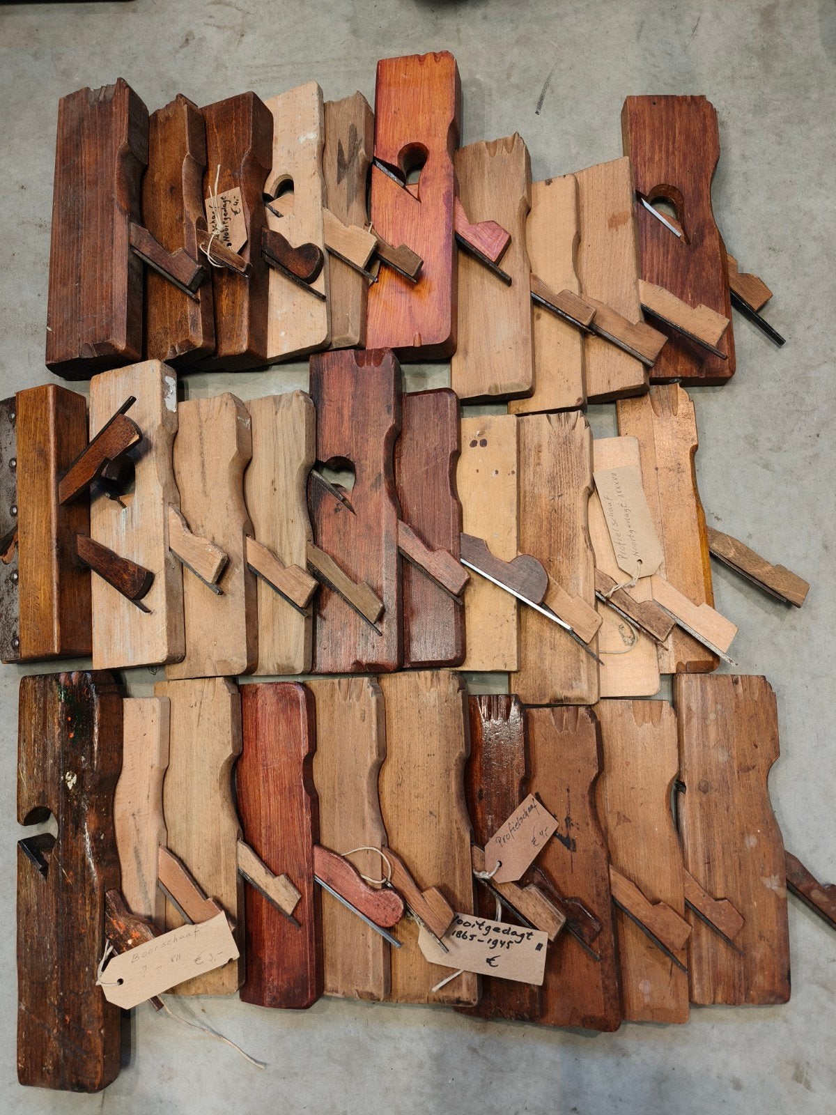 30 oude houten profielschaven/oorschaven o.a Nooitgedacht, Antiek en Kunst, Ophalen of Verzenden