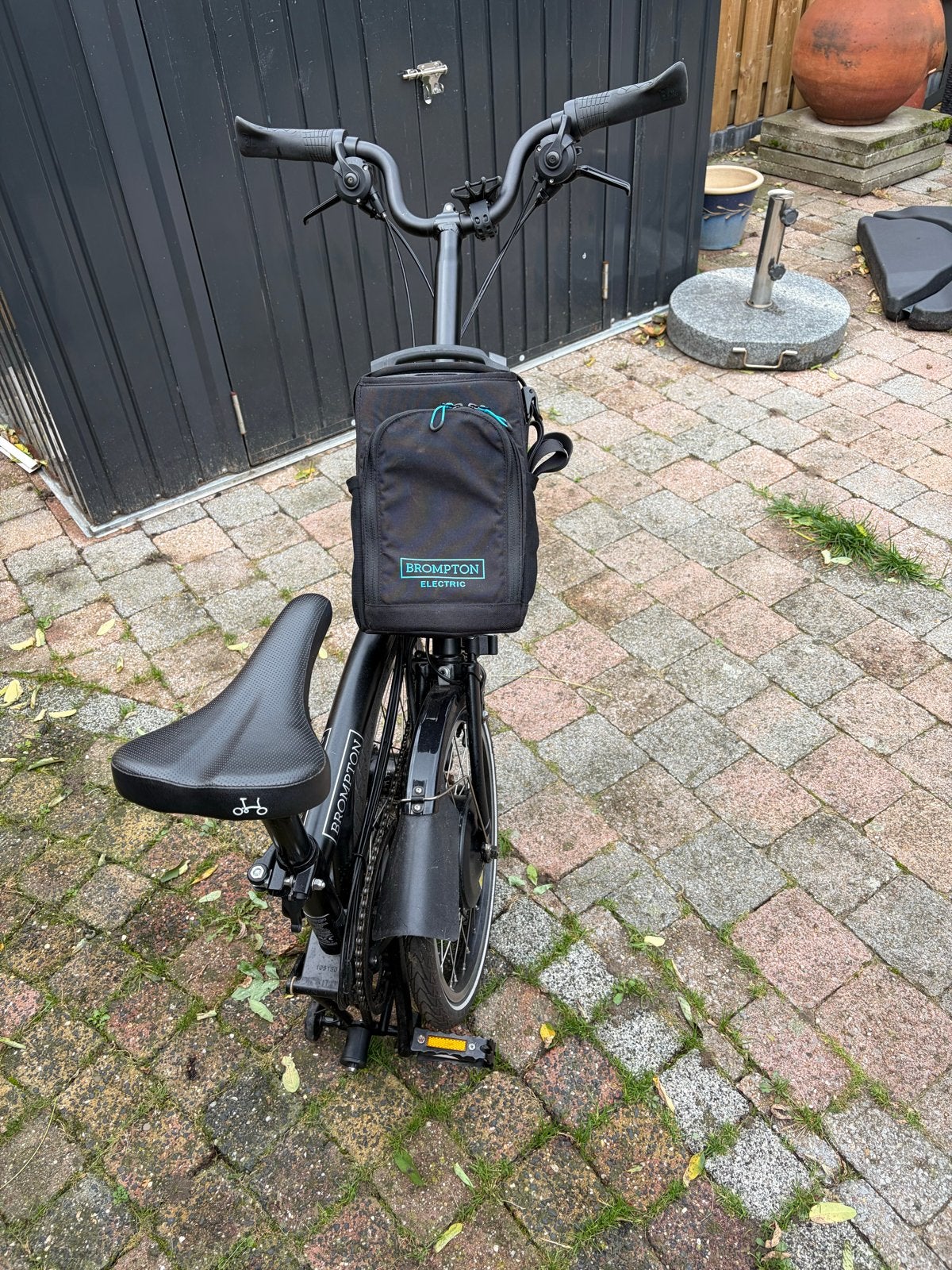 Brompton Electric vouwfiets C-line (Mk1) zwart, Minder dan 47 cm, Ophalen, Zo goed als nieuw, 50 km per accu of meer