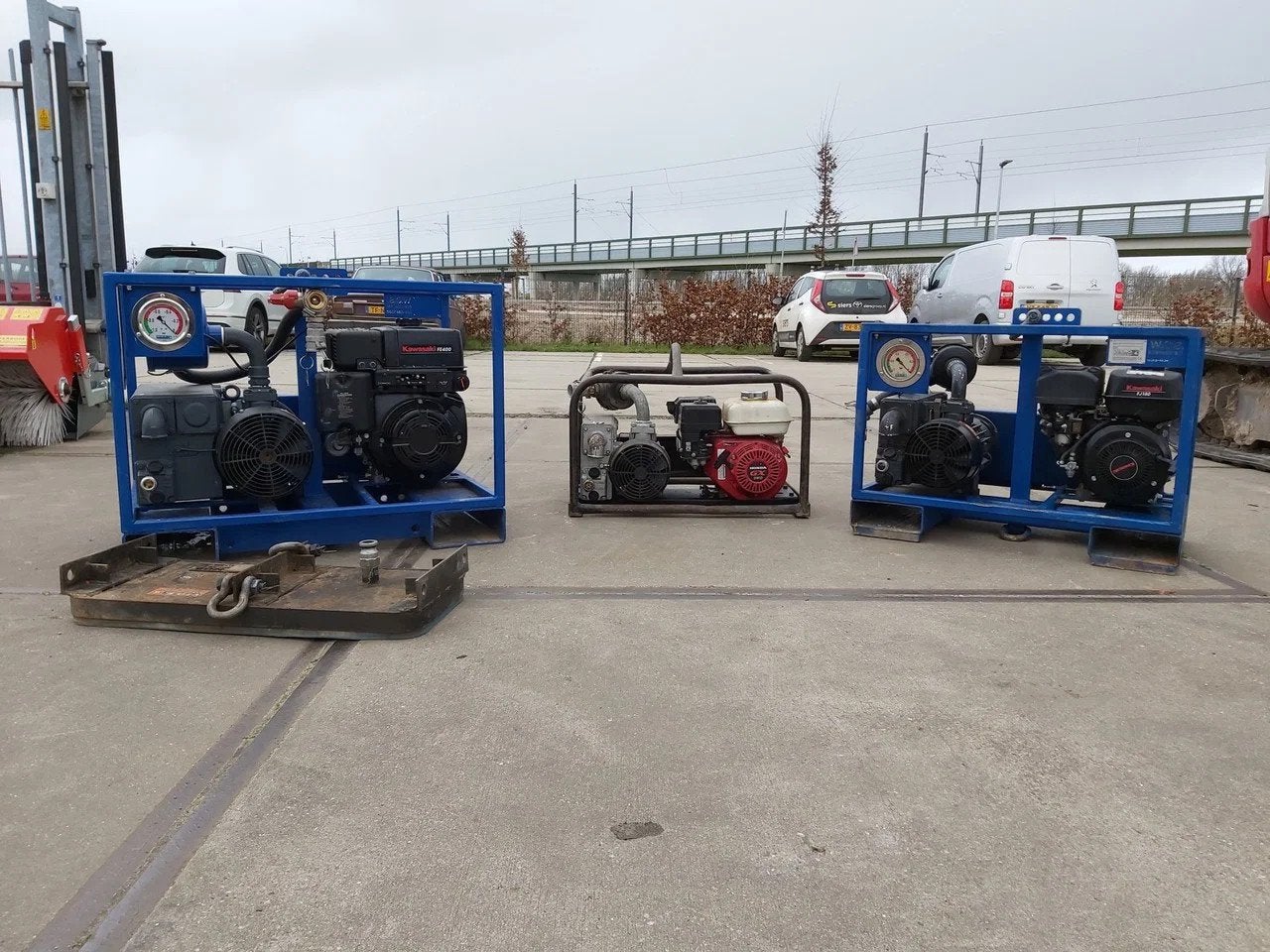 Knikmops vacuümunit 40 m3 en 100 m3 hydraulisch en benzine, Auto-onderdelen, Vrachtwagen-onderdelen, Gebruikt, Overige merken