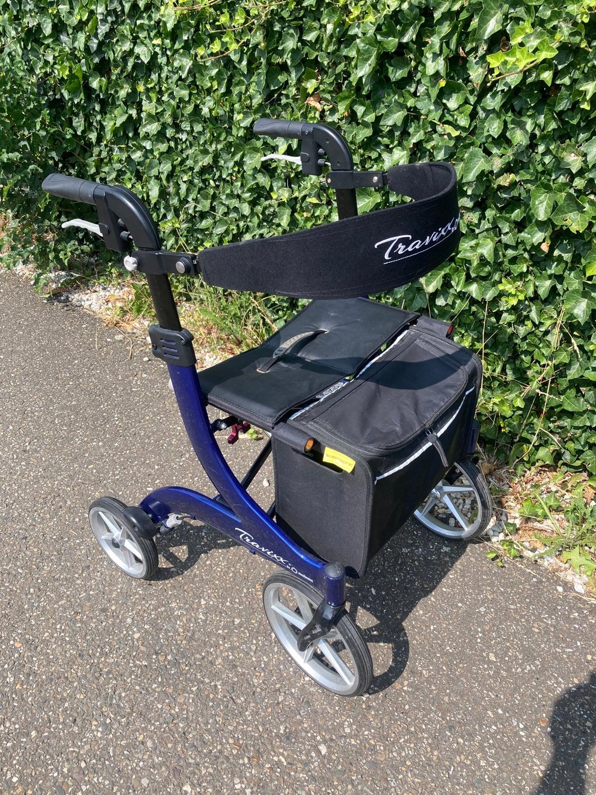 Gebruikte travixx de luxe rollator maat small, Diversen, Rollators, Ophalen, Lichtgewicht