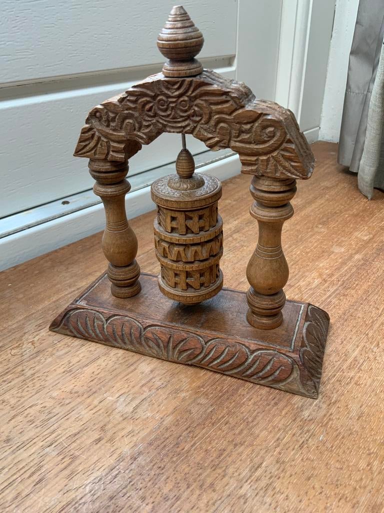 Boeddhistische Houten Gebedsrol Mane Gebedsmolen, Ophalen of Verzenden, Zo goed als nieuw