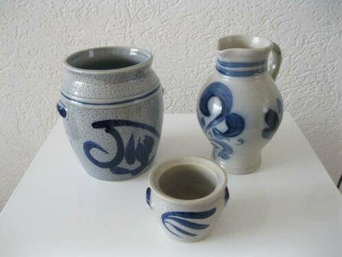 Keulse pot / vaas of kan. Mooi model : hoog 17 cm.  Puntgaaf, Ophalen of Verzenden