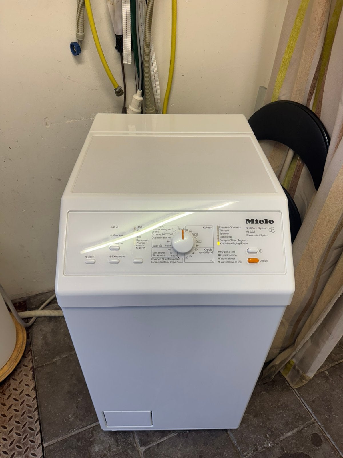 Miele W 667 Bovenlader Wasmachine | 6KG | 1200 Toeren, Ophalen, Gebruikt, Wit, 50 tot 100 cm