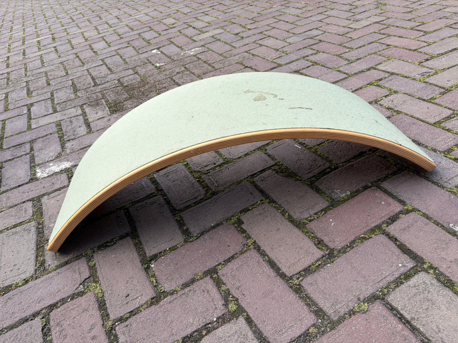 Wobbel met vilt, Ophalen, Zo goed als nieuw