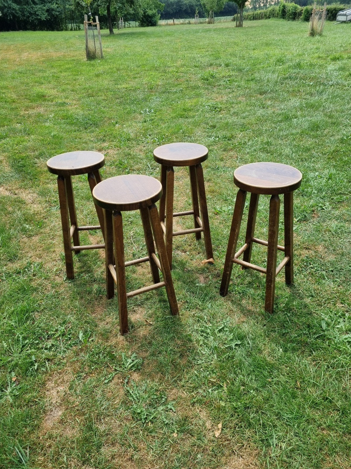 Set van 4 houten barkrukken, 5 krukken of meer, Ophalen, Gebruikt, 60 tot 90 cm