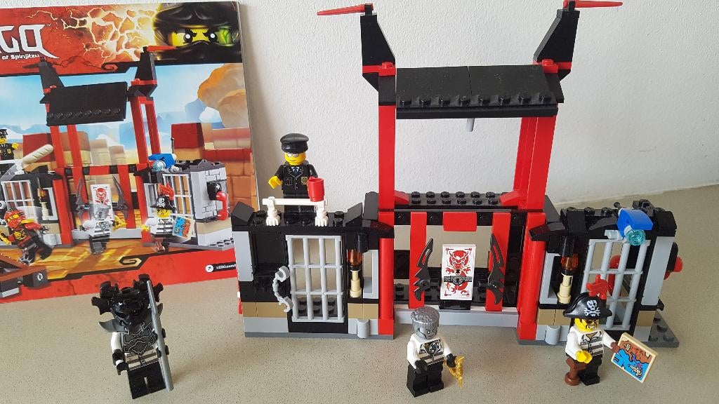 Lego Ninjago Kryptarium Prison Breakout! 70591, Compleet, Lego, Ophalen of Verzenden, Zo goed als nieuw