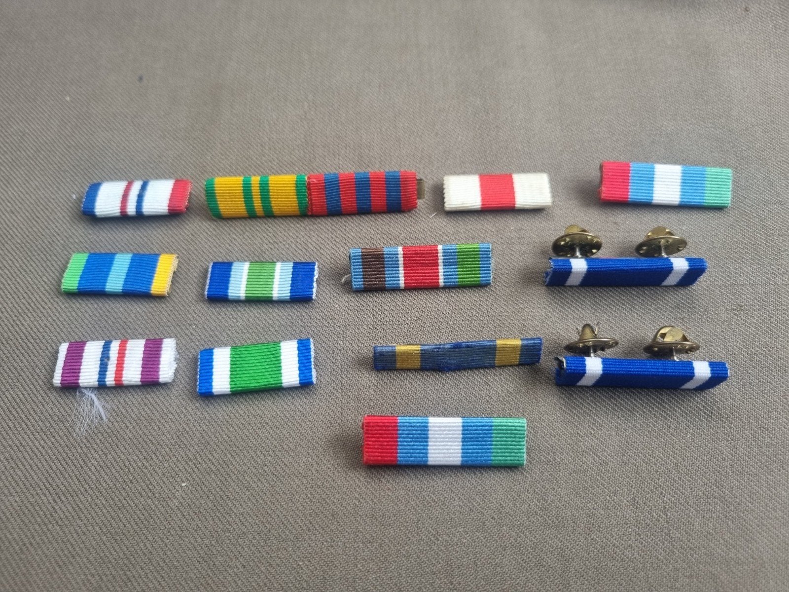 lotje diverse Batons, Ophalen of Verzenden, Landmacht, Nederland, Lintje, Medaille of Wings