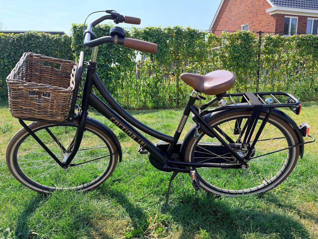 Cortina U4 Transportfiets meisje - Zwart met mand, Fietsen en Brommers, Fietsen | Meisjes, Ophalen, Terugtraprem, Versnellingen