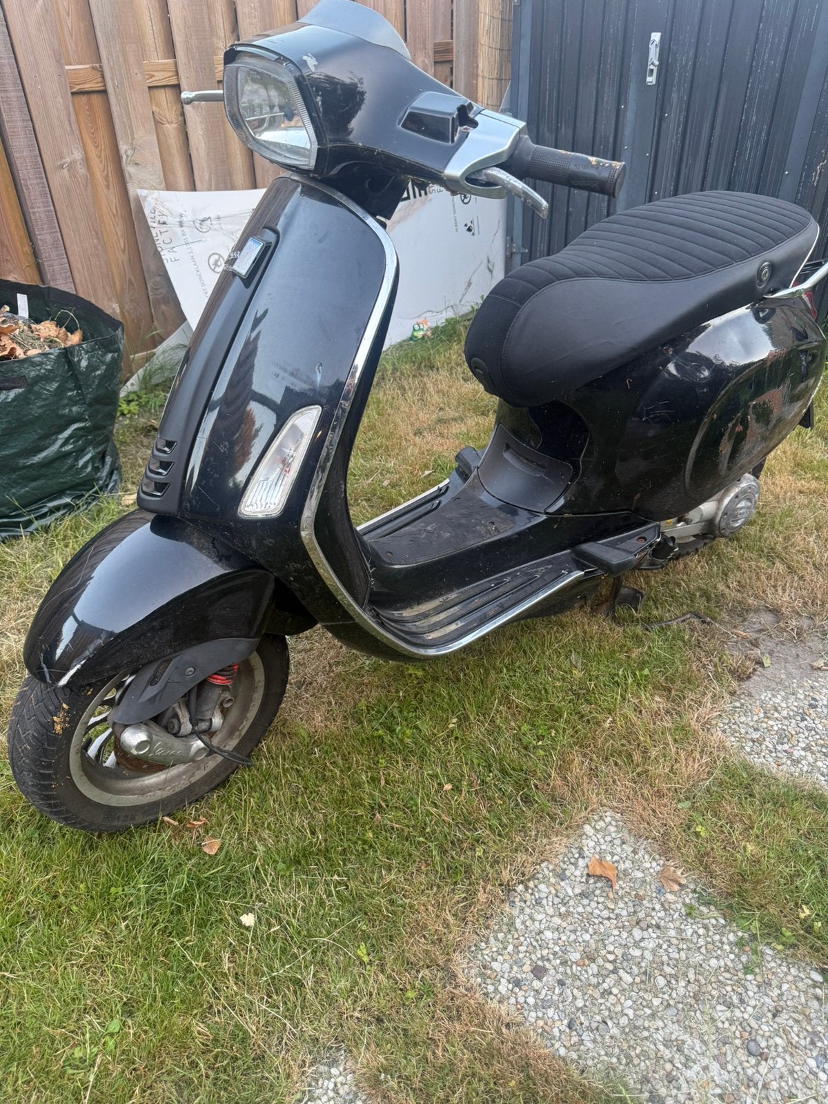 Vespa sprint, Ophalen, Gebruikt, Benzine
