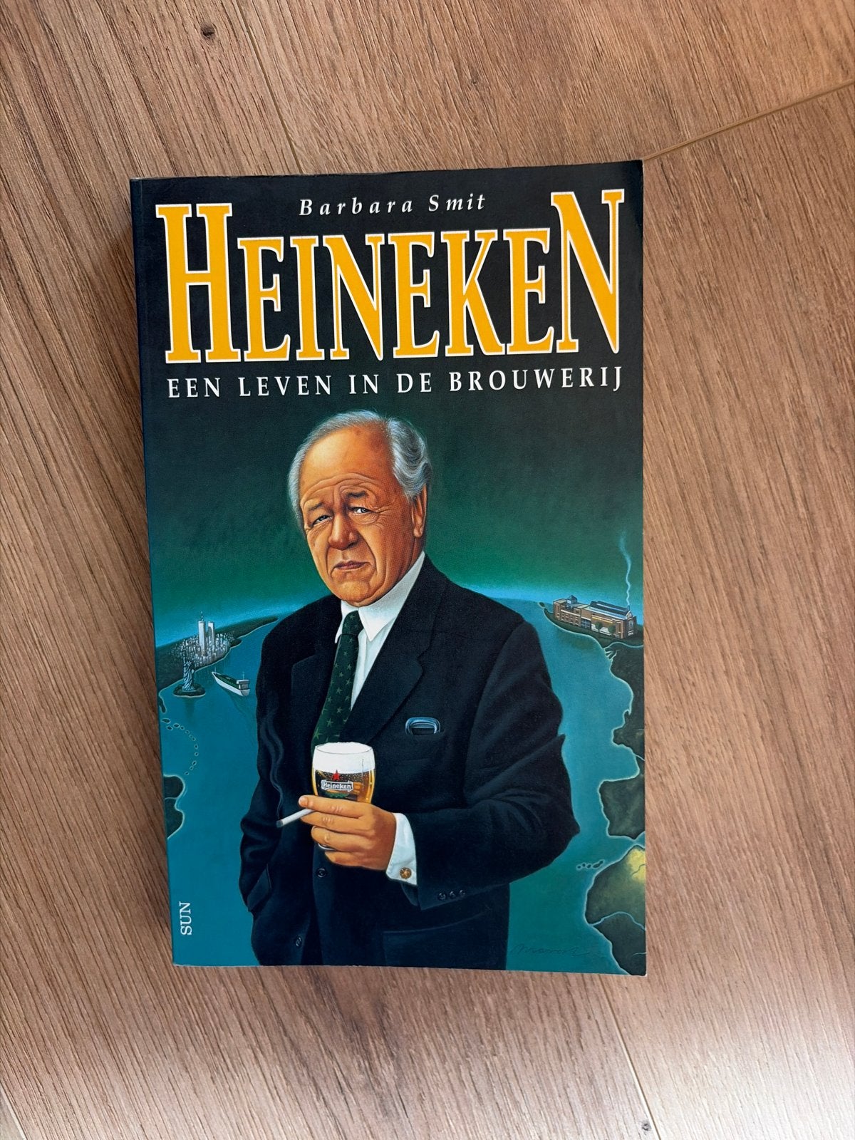 Heineken: Een Leven in de Brouwerij - Barbara Smit, Ophalen of Verzenden, Zo goed als nieuw, Nederland