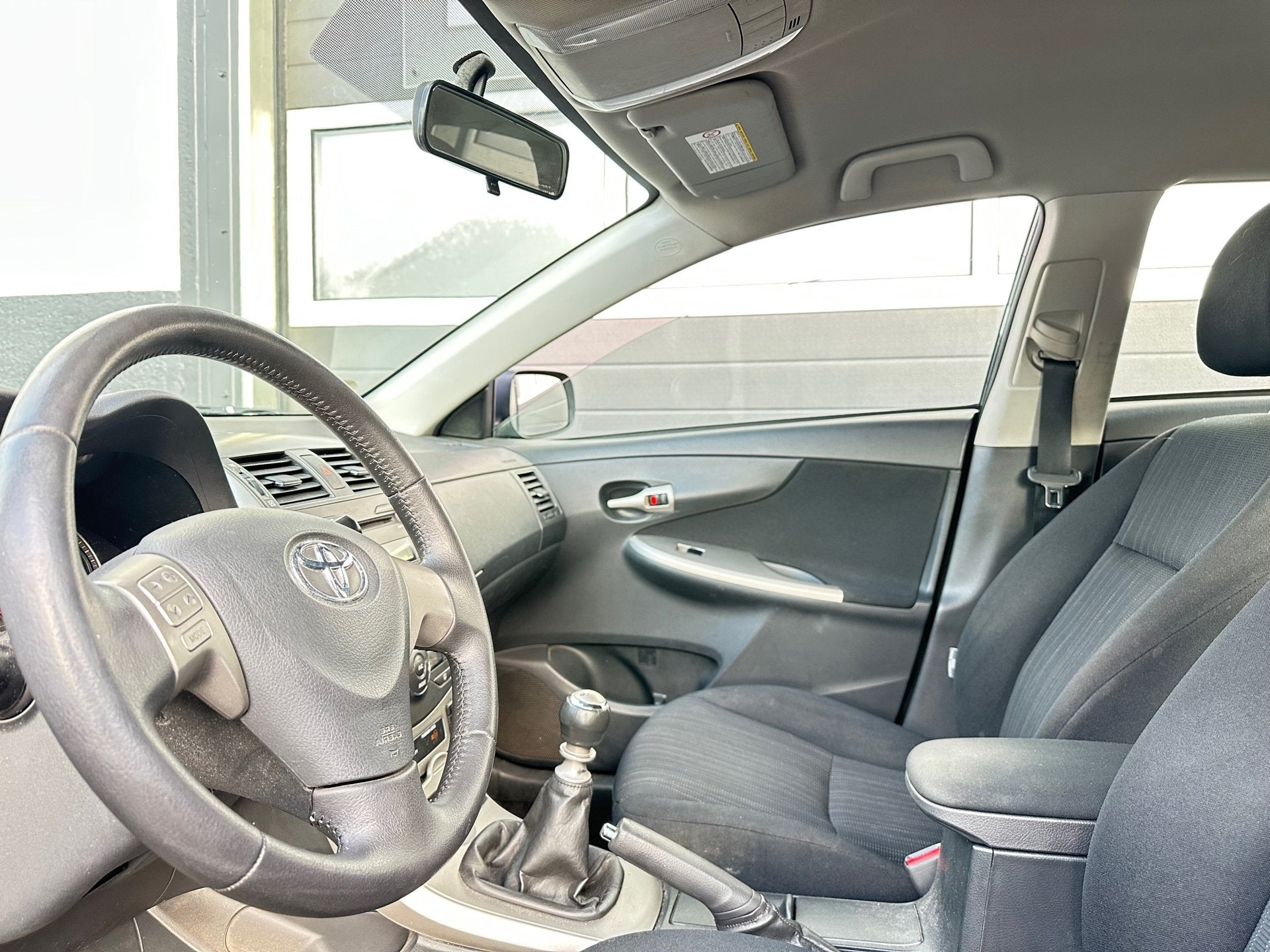 Toyota Corolla 1.6-16V Aspiration | AIRCO | STOELVERWARMING, Auto's, Toyota, Voorwielaandrijving, Stof, Gebruikt, Zwart